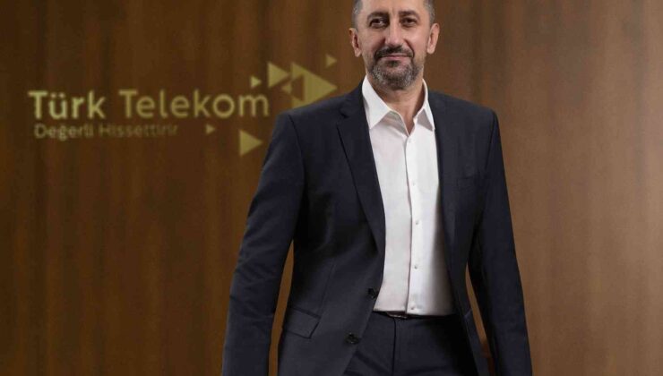 Türk Telekom CEO’su Ümit Önal:     Global iş birliklerimizi geliştiriyor, yerli teknolojileri dünyaya tanıtıyoruz